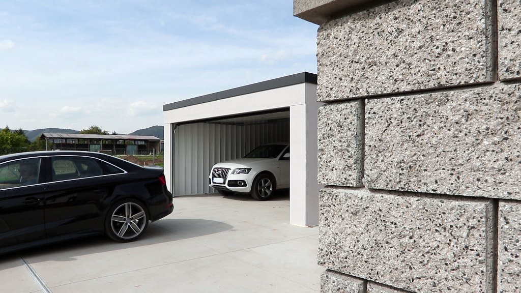 Nowoczesny garaż na dwa samochody