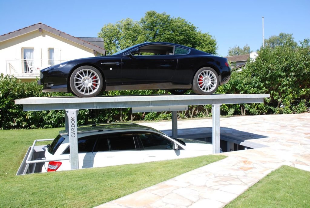 garaż na samoch&oacute;d/garaż na motocykl