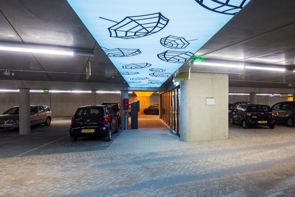03-underground-parking-katwijk-aan-zee_signage