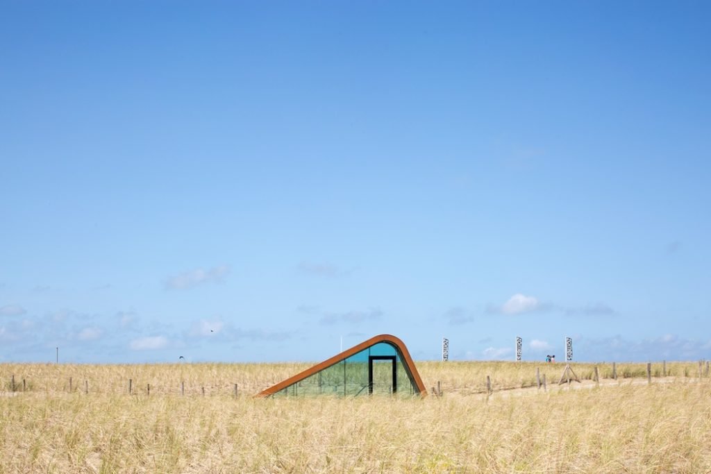 09-underground-parking-katwijk-aan-zee_emergency-exit