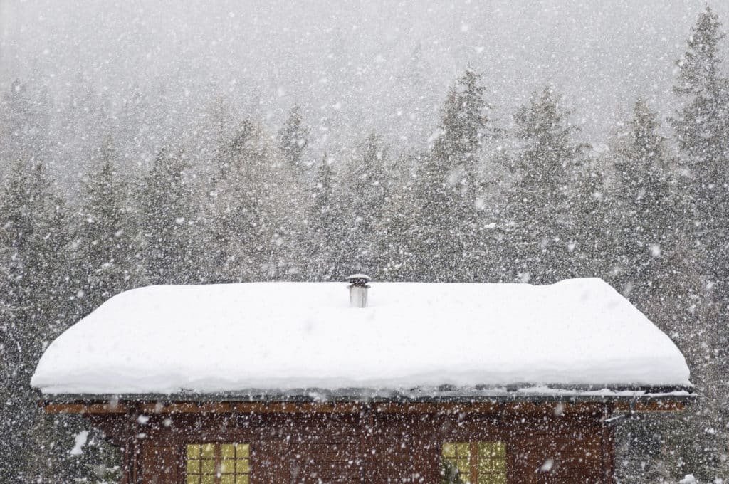 Zaśnieżony dach