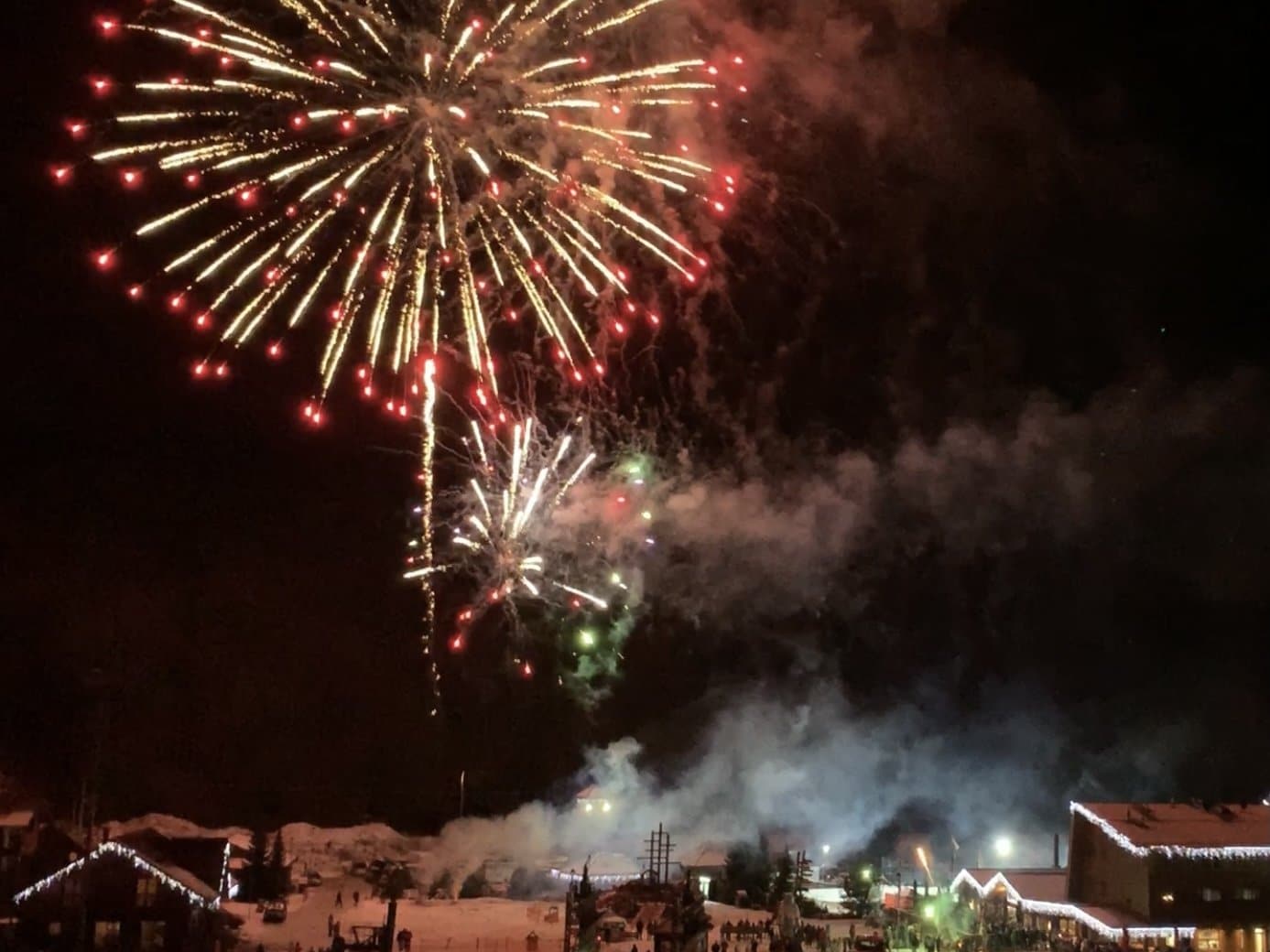 Pokaz sztucznych ogni w Dolinie Valčiańskiej