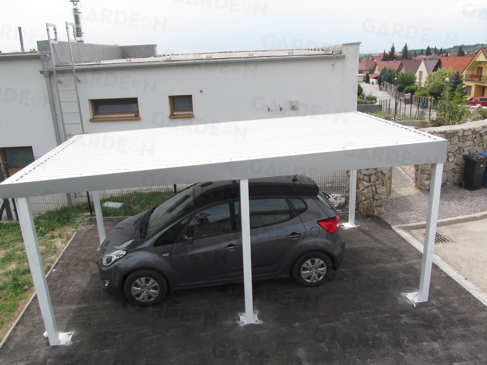 Wiata GARDEON na jeden samoch&oacute;d