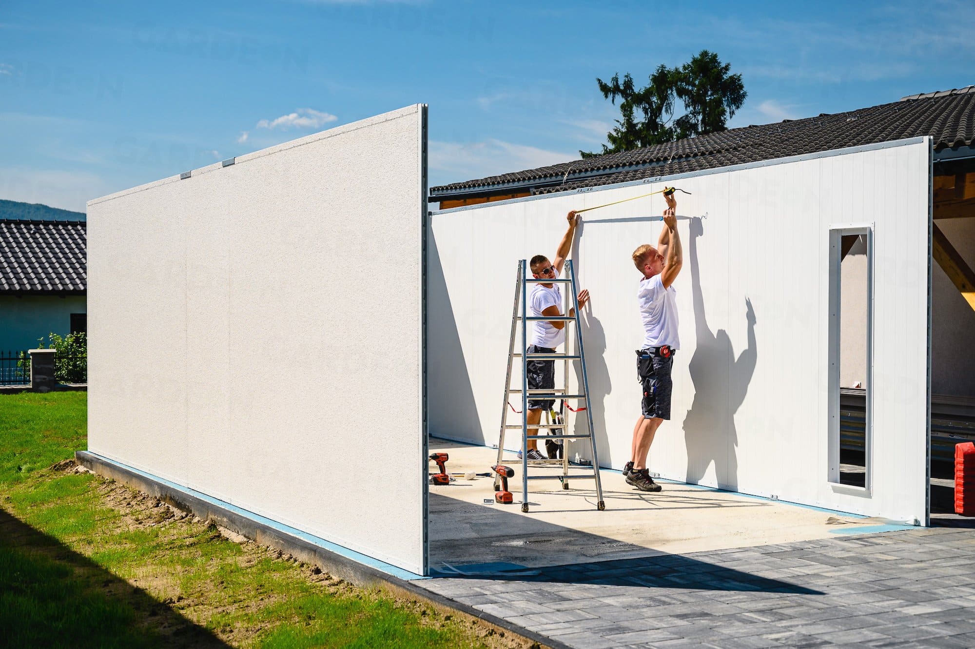 Mont&aacute;ž gar&aacute;že GARDEON