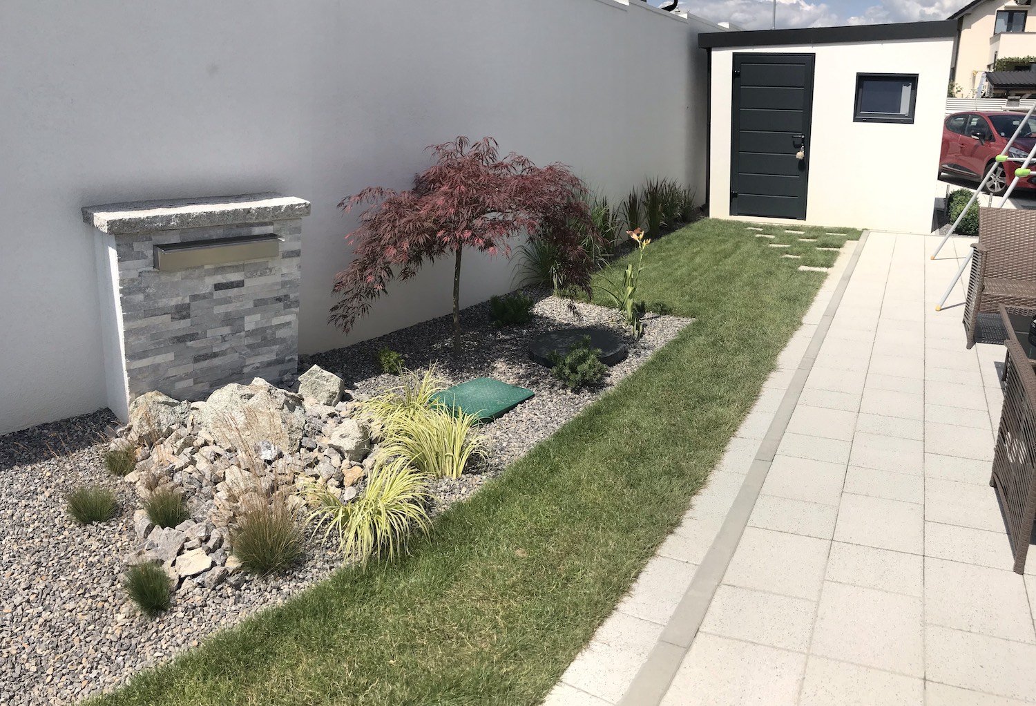 Záhradka so záhradným domčekom