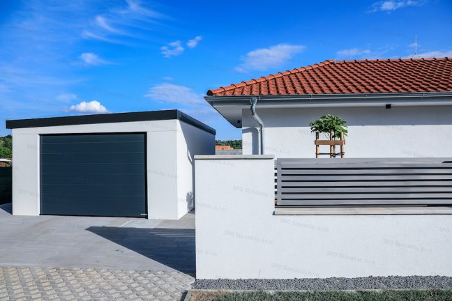 Garáž GARDEON pre jedno auto so spádom na ľavú stranu