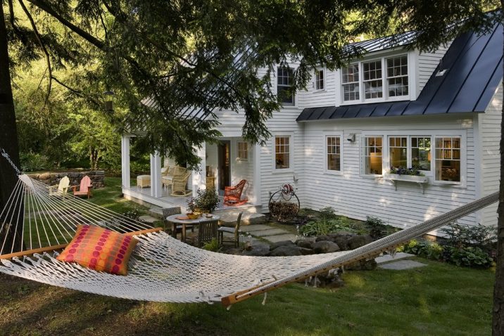 Hojdacia sieť pri rodinnom dome