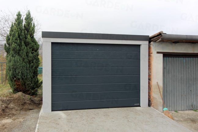 Garáž pre jedno auto v sivej omietke