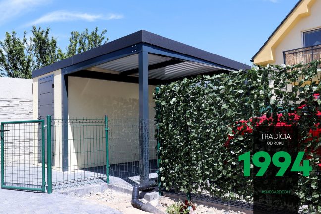 Záhradný domček s prístreškom v antracitovej farbe