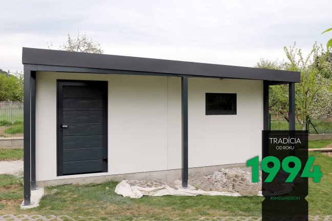 Bočná stena garáže pre jedno auto