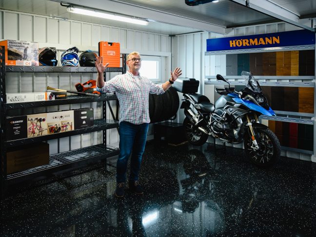 Vlado Voštinár v dvojgaráži od GARDEON