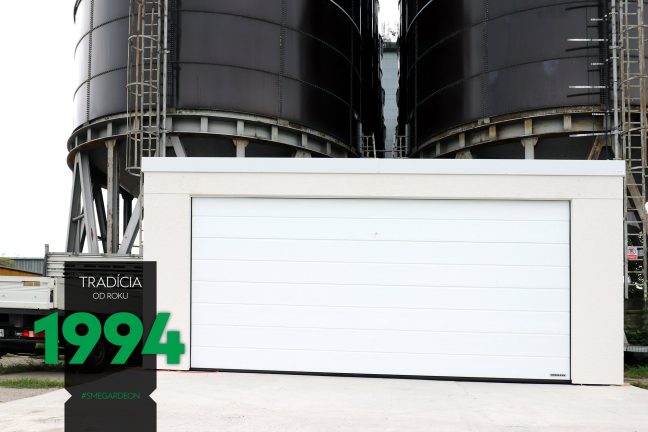 Svetlá garáž pre dve autá