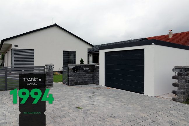 Garáž pre jedno auto z pravej strany
