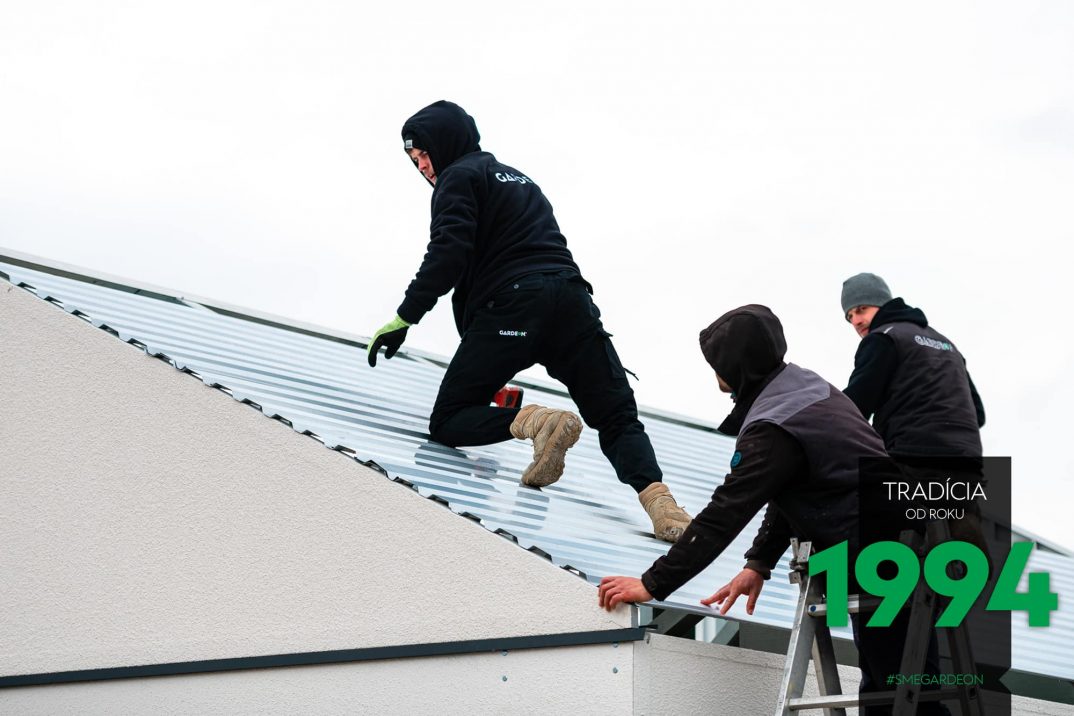 Nasadenie pozinkovaného trapézového plechu