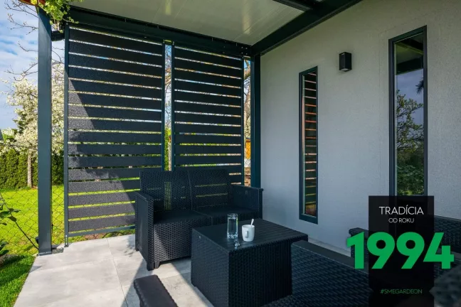 Posezení pod přístřeškem s výplněmi