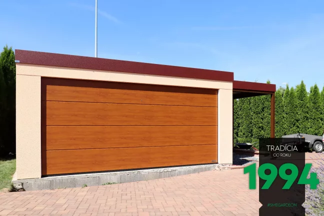 Garáž pro dvě auta s přístřeškem