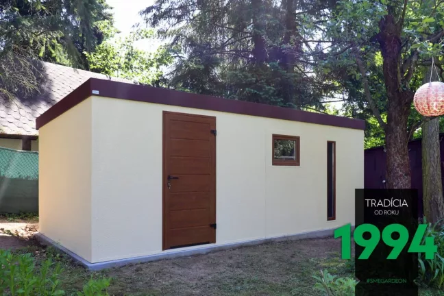 Zahradní domek s dveřmi, oknem a světlíkem