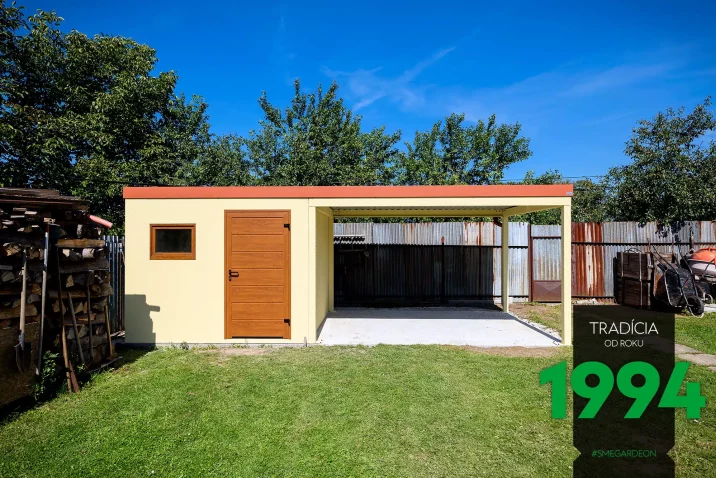 Záhradní domek s přístřeškem po montáži