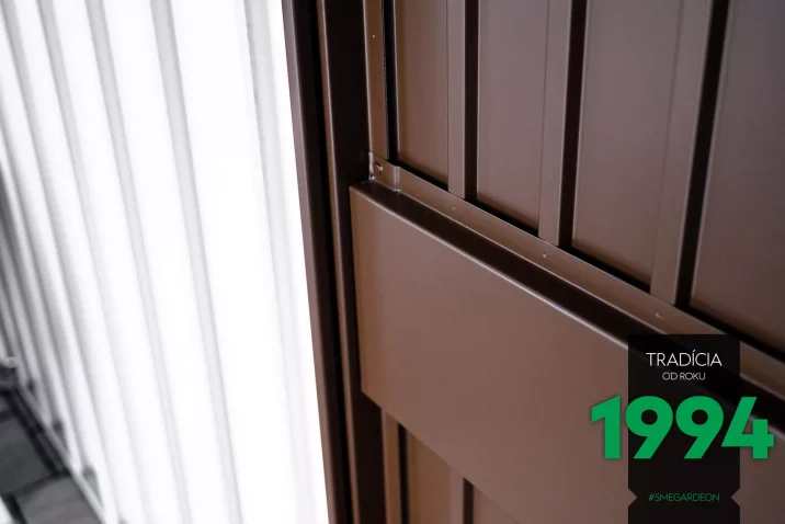 Detail na neizolovaní dveře