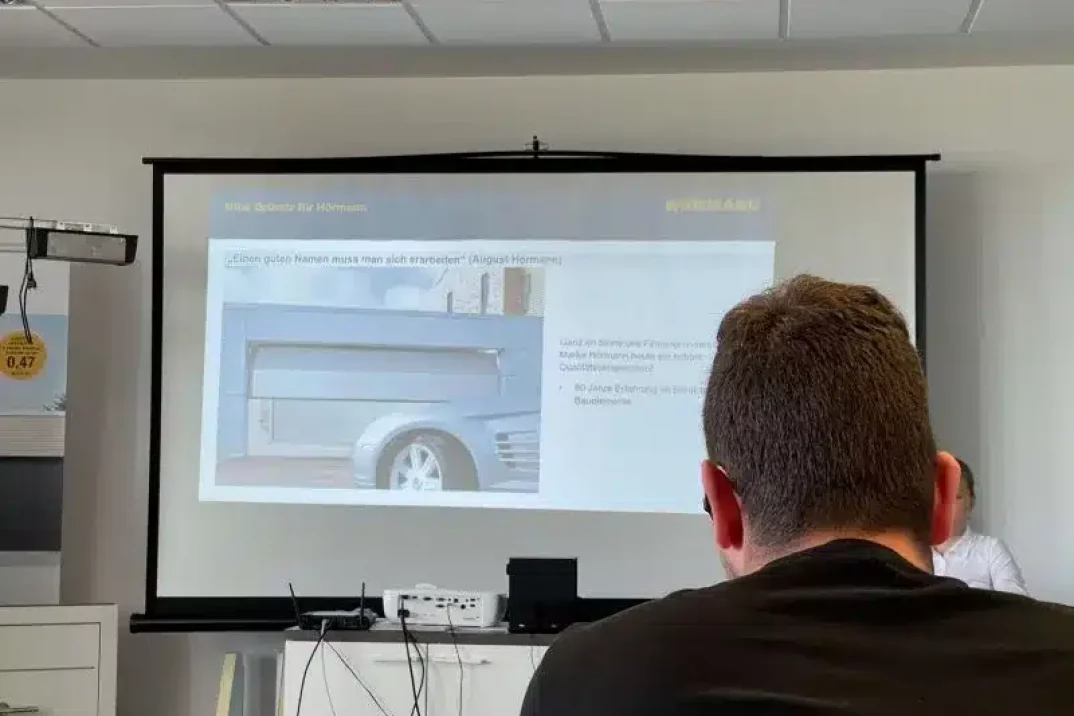 Průběh školení ohledně Hörmann v Senci