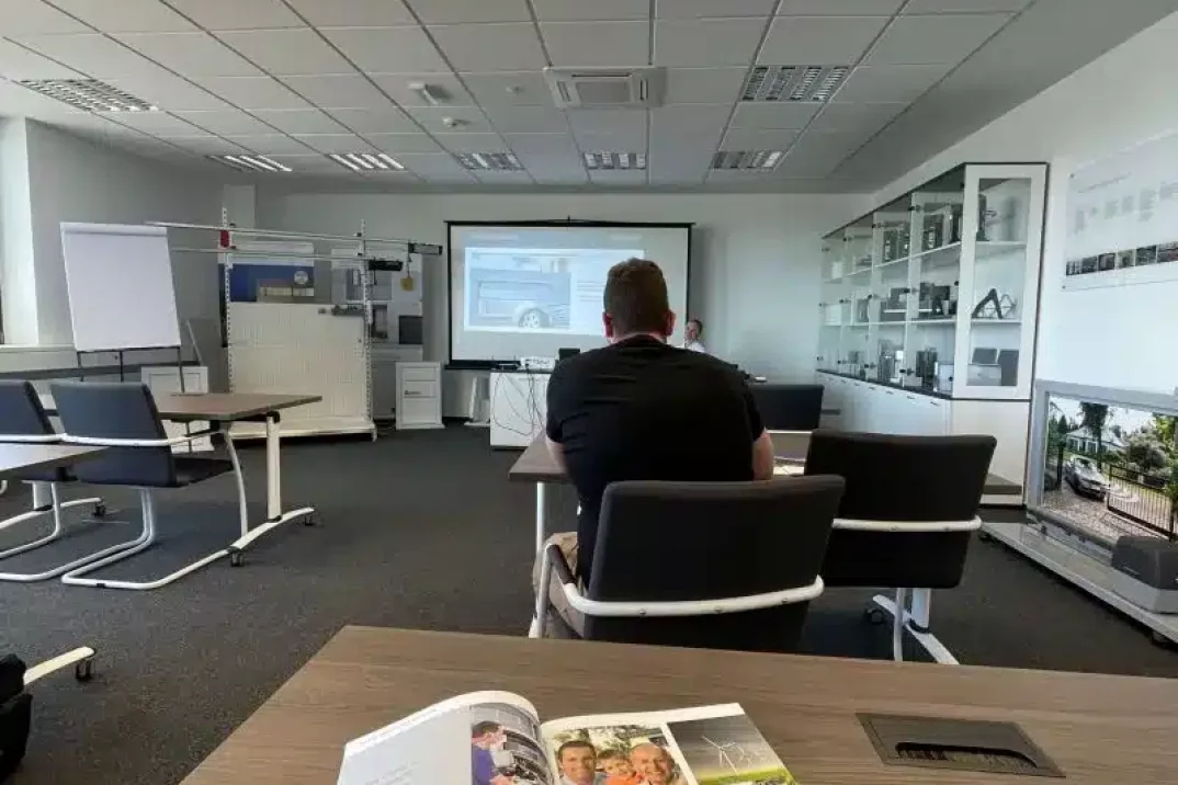 Katalogy při školení Hörmann v Senci