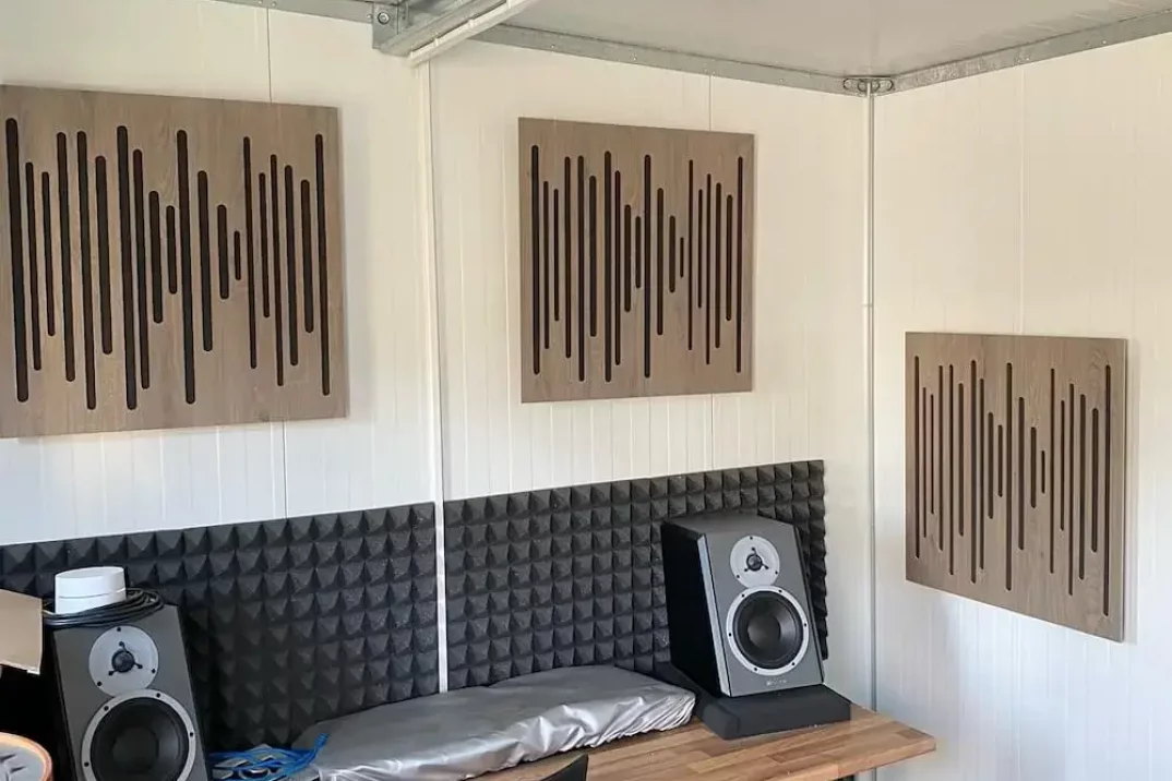 Nahrávací studio v zahradním domku