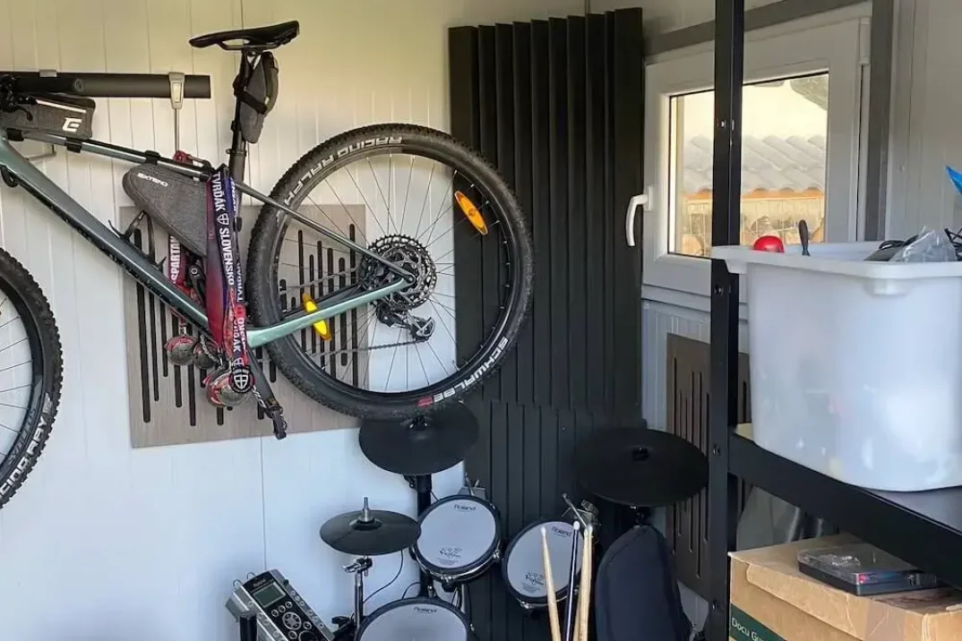 Bubny a kolo v zahradním domku