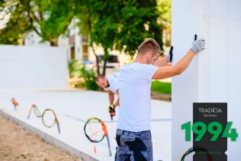 Montáž panelů v oblasti káblu