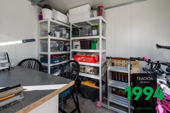 Úložný prostor v domečku