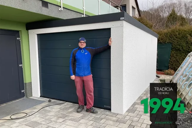 Zákazník u garáže