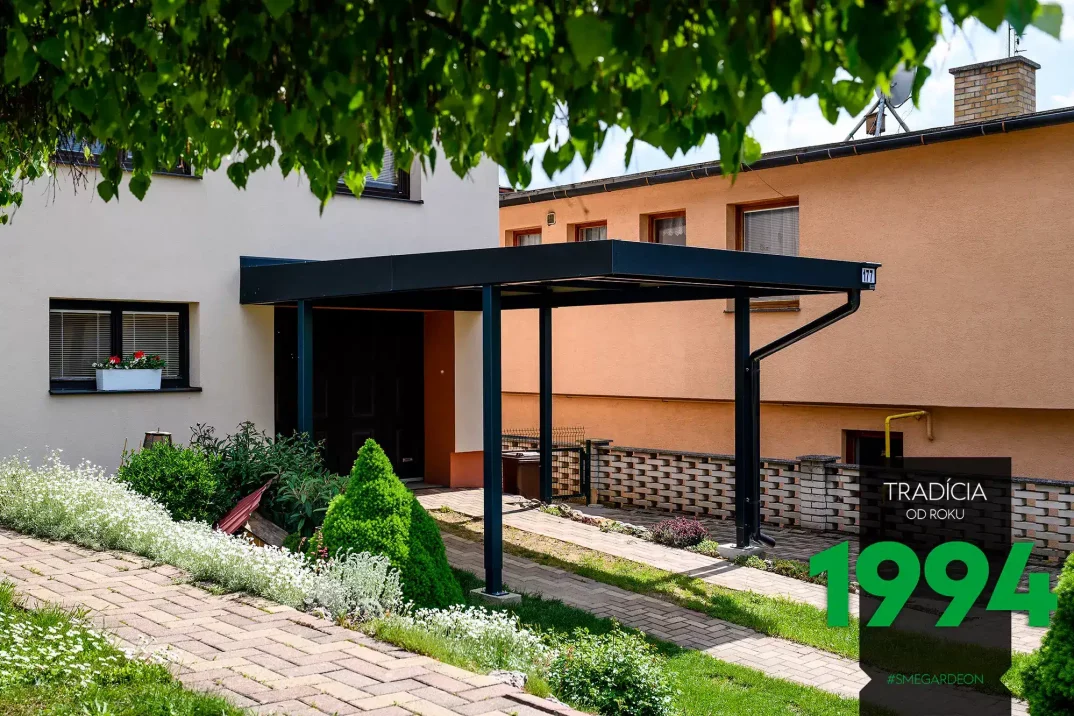 Přístřešek pro jedno auto
