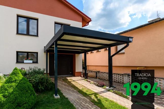 Přístřešek pro jedno auto v antracitu