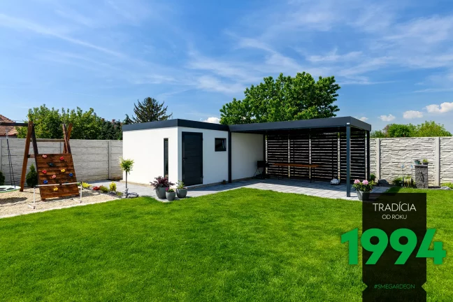 Domeček s přístřeškem