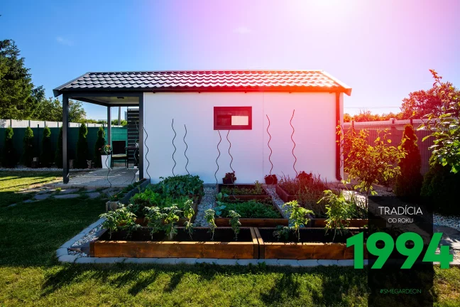Zahrádka u domku