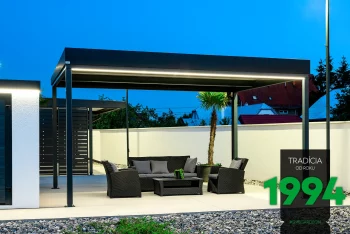 Posezení pod pergolou