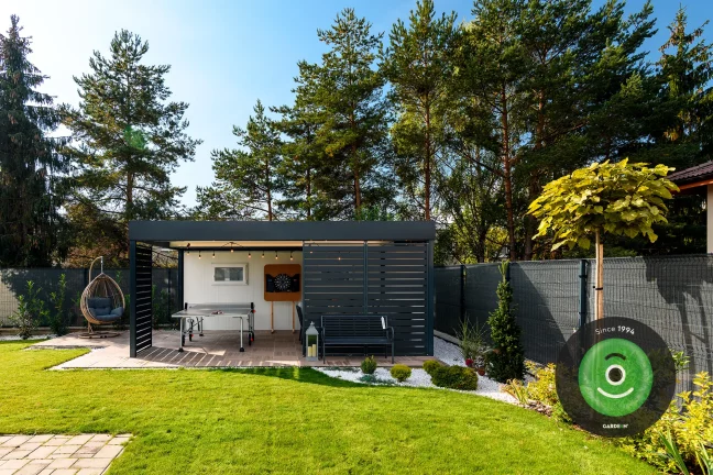 Zahradní domek GARDEON se spádem na zadní stranu