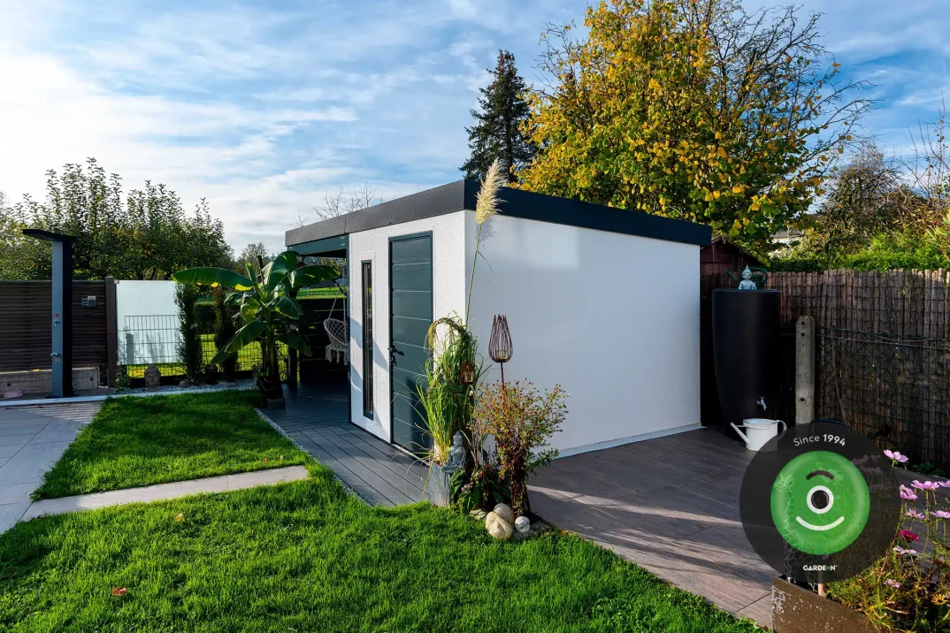 Zahradní domek GARDEON se spádem na zadní stranu