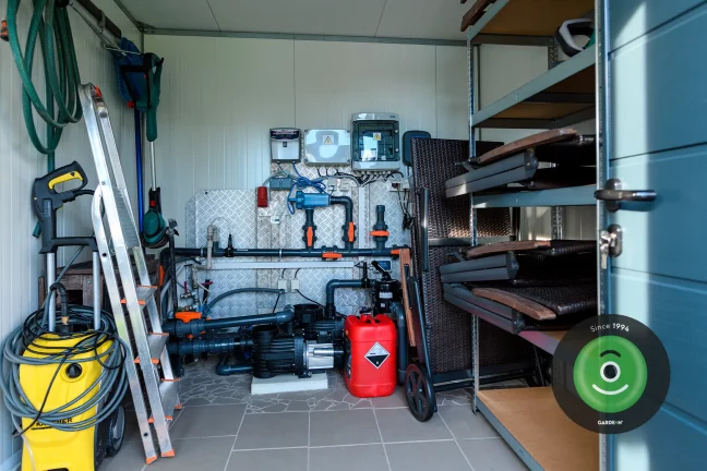 Montovaný domeček GARDEON s doplňky v barvě antracit