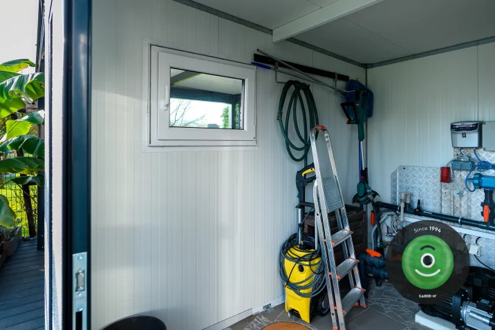 Montovaný domeček GARDEON s doplňky