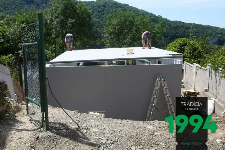 Strecha na víkendovej chatke