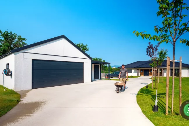 GARDEON dvojgaráž, zahradní domek a přístřešek antracit 2