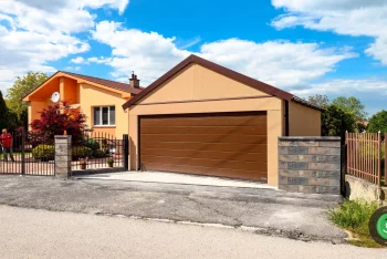 GARDEON garáž pro dvě auta sedlová střecha