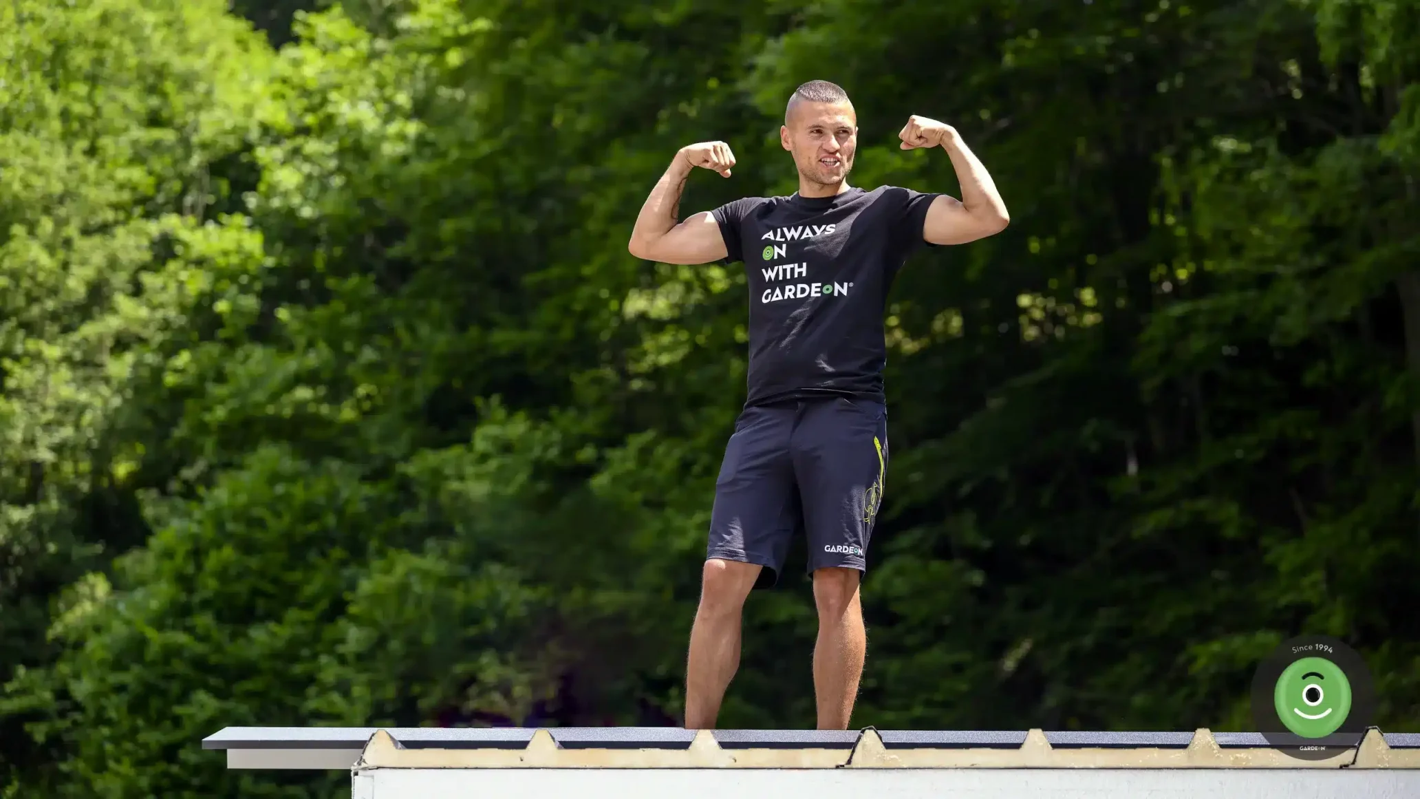 Montážník GARDEON pro Garáž TV