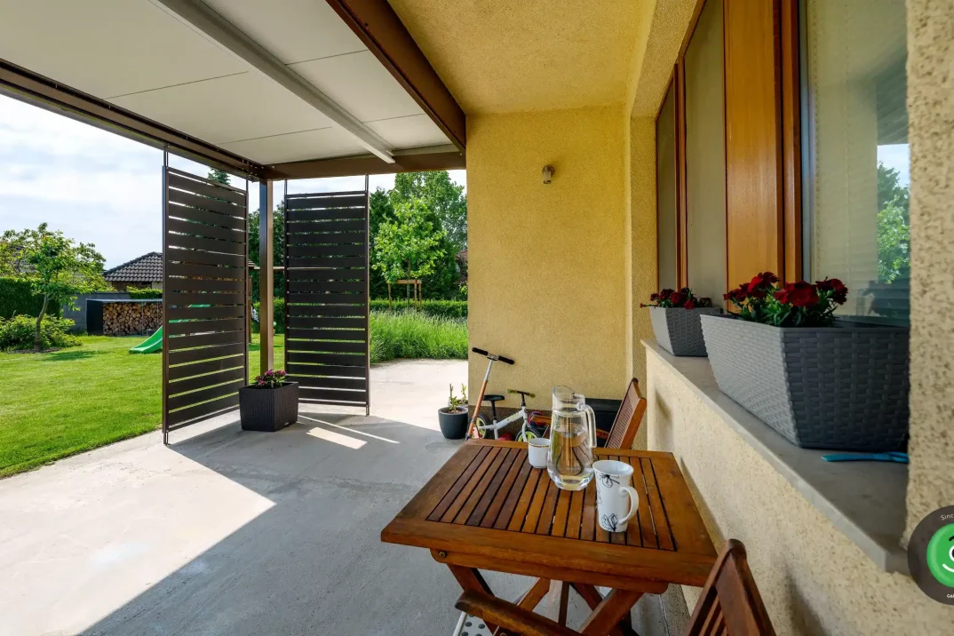 GARDEON pergola před domem 5