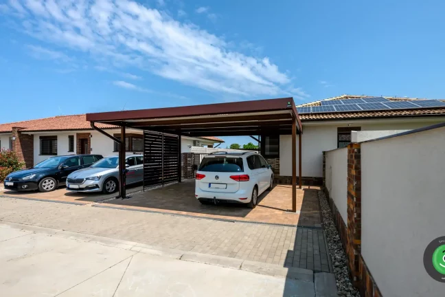 GARDEON hnědý přístřešek pro dvě auta 1