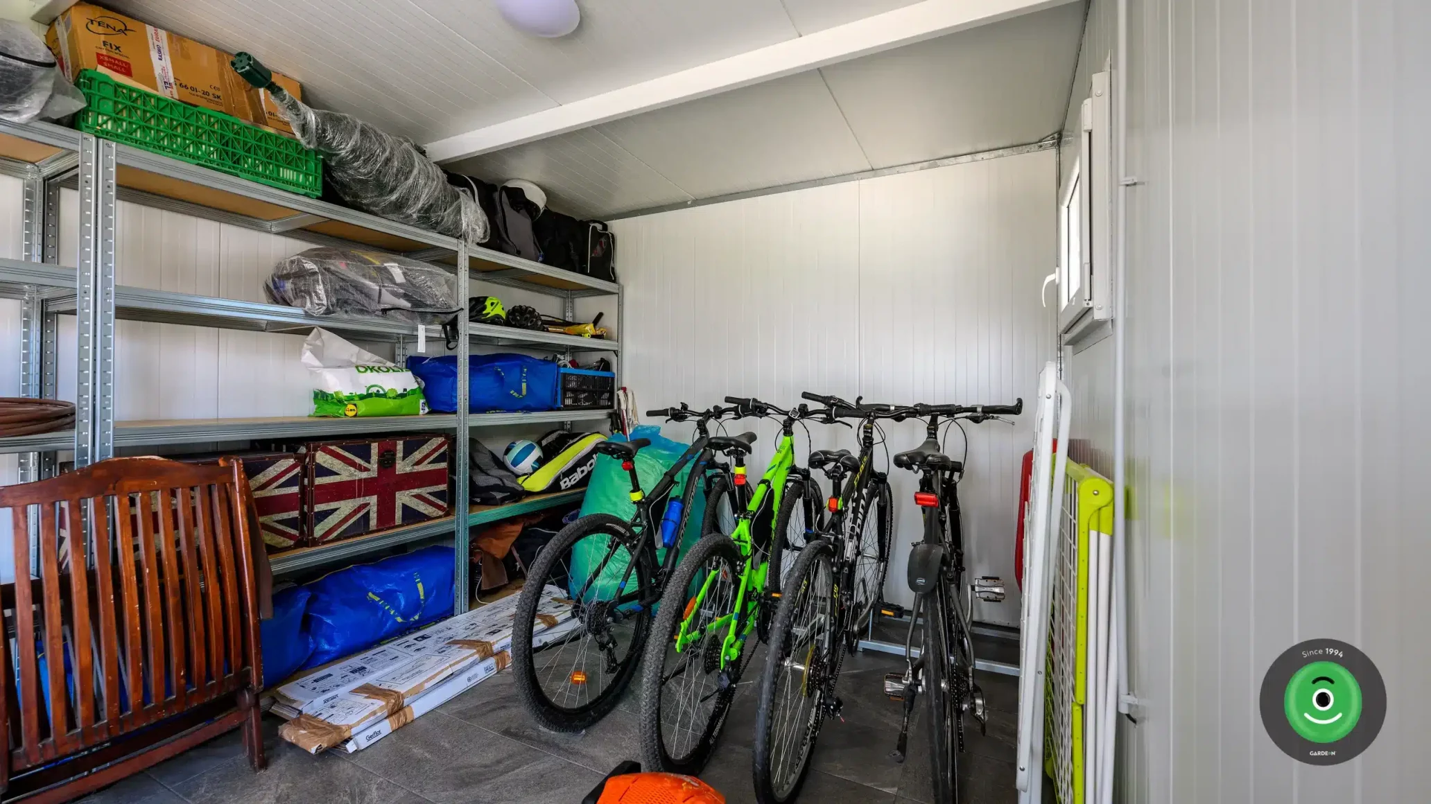 GARDEON domek s přístřeškem - interiér