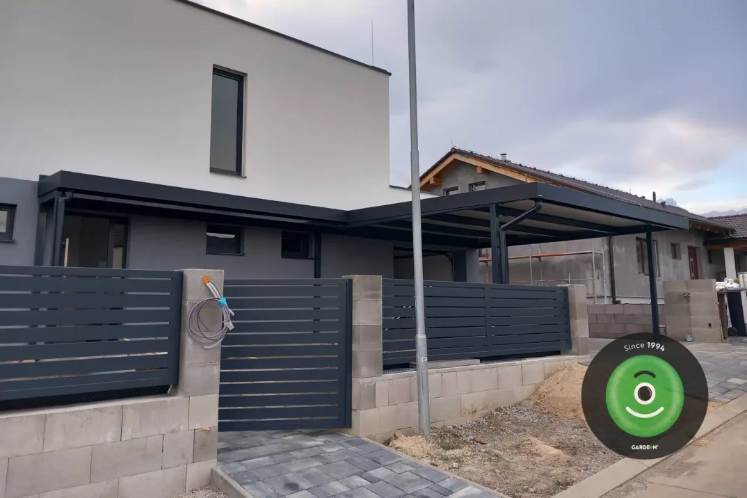 Přestřešení vchodu