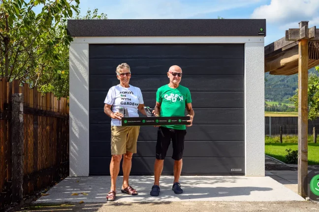 Spokojení zákazníci u stavby GARDEON