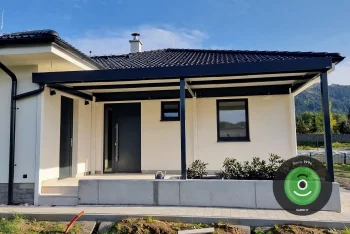 Přístřešek nad vchod