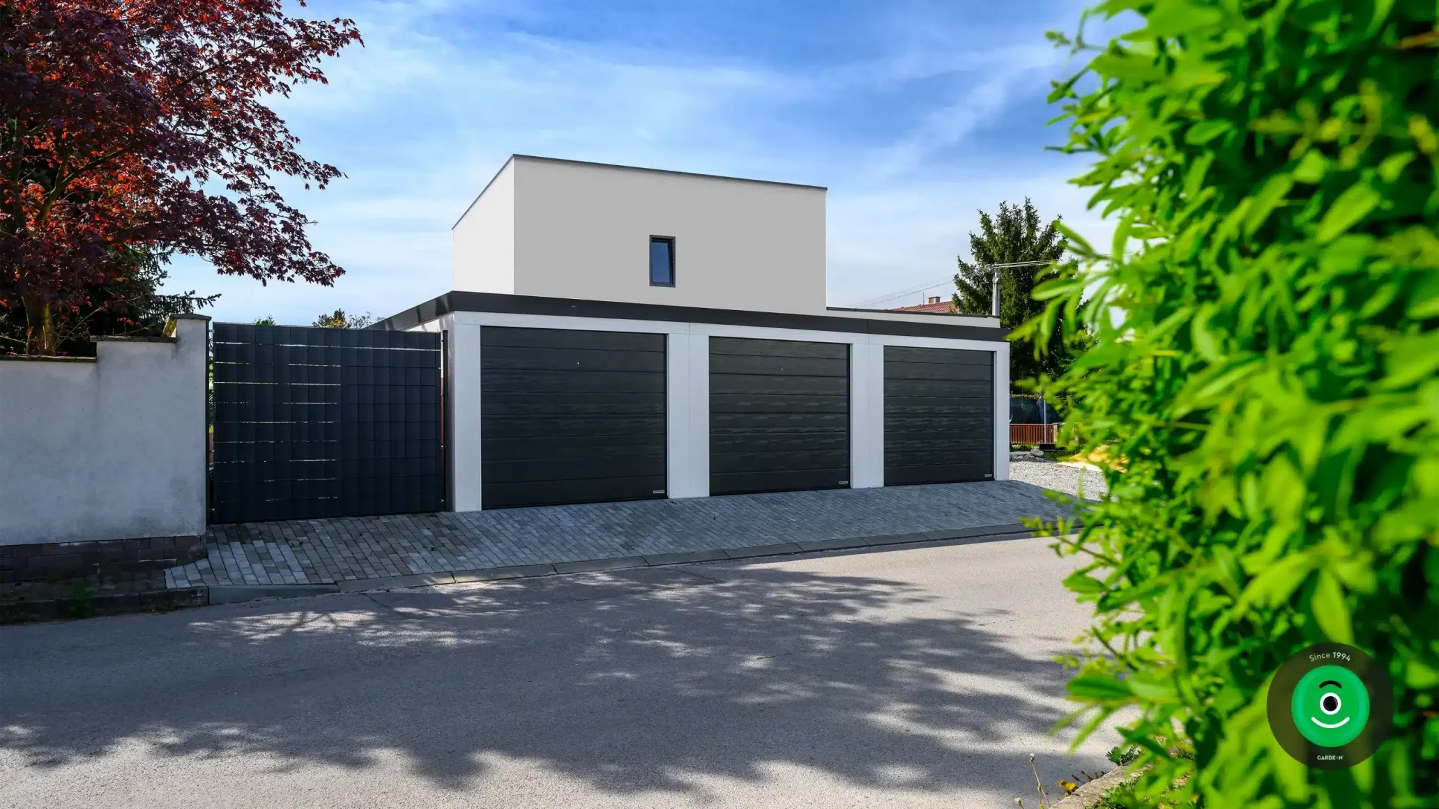 GARDEON garáž pro tři auta